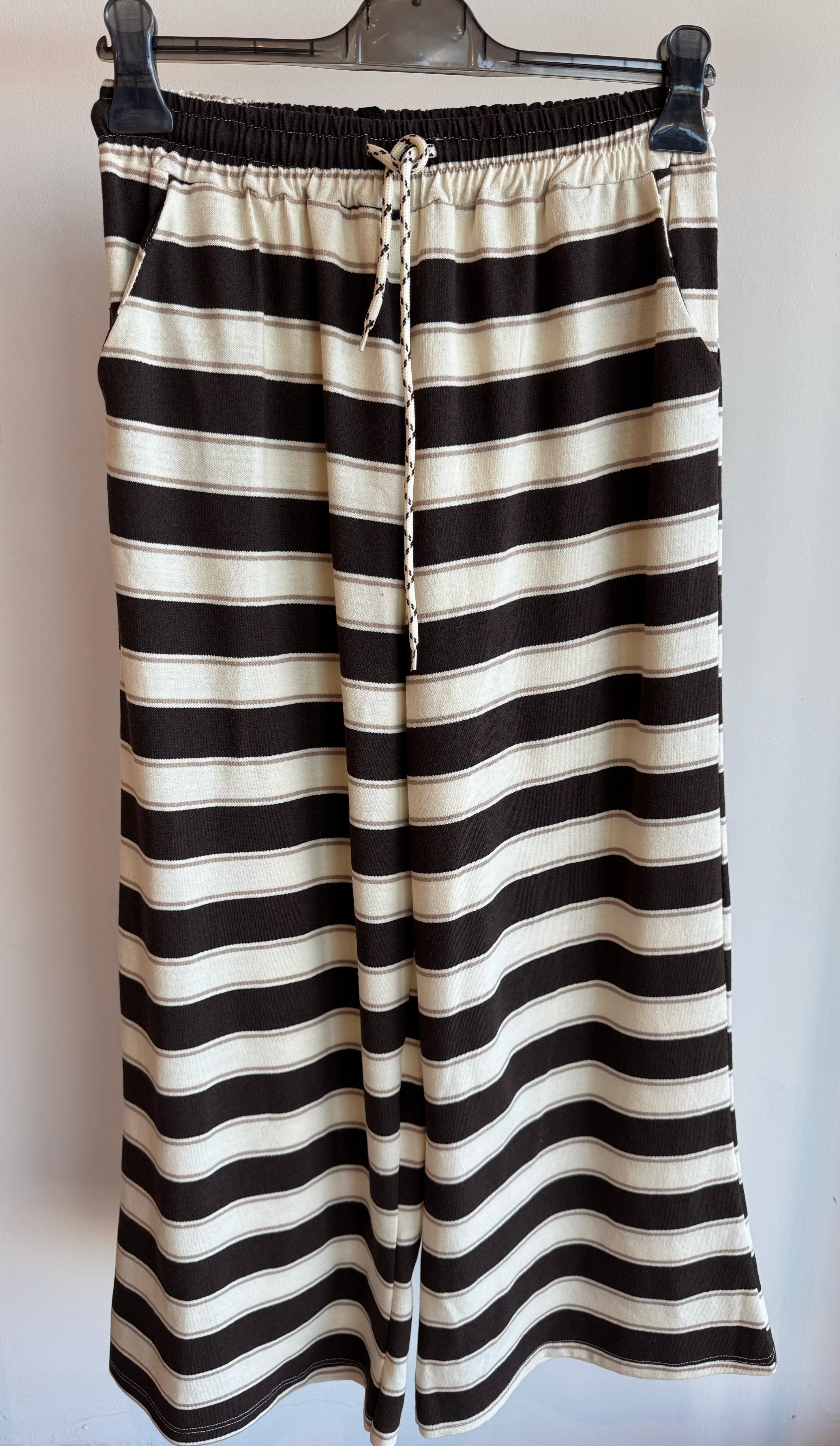 Pantalone a palazzo a righe