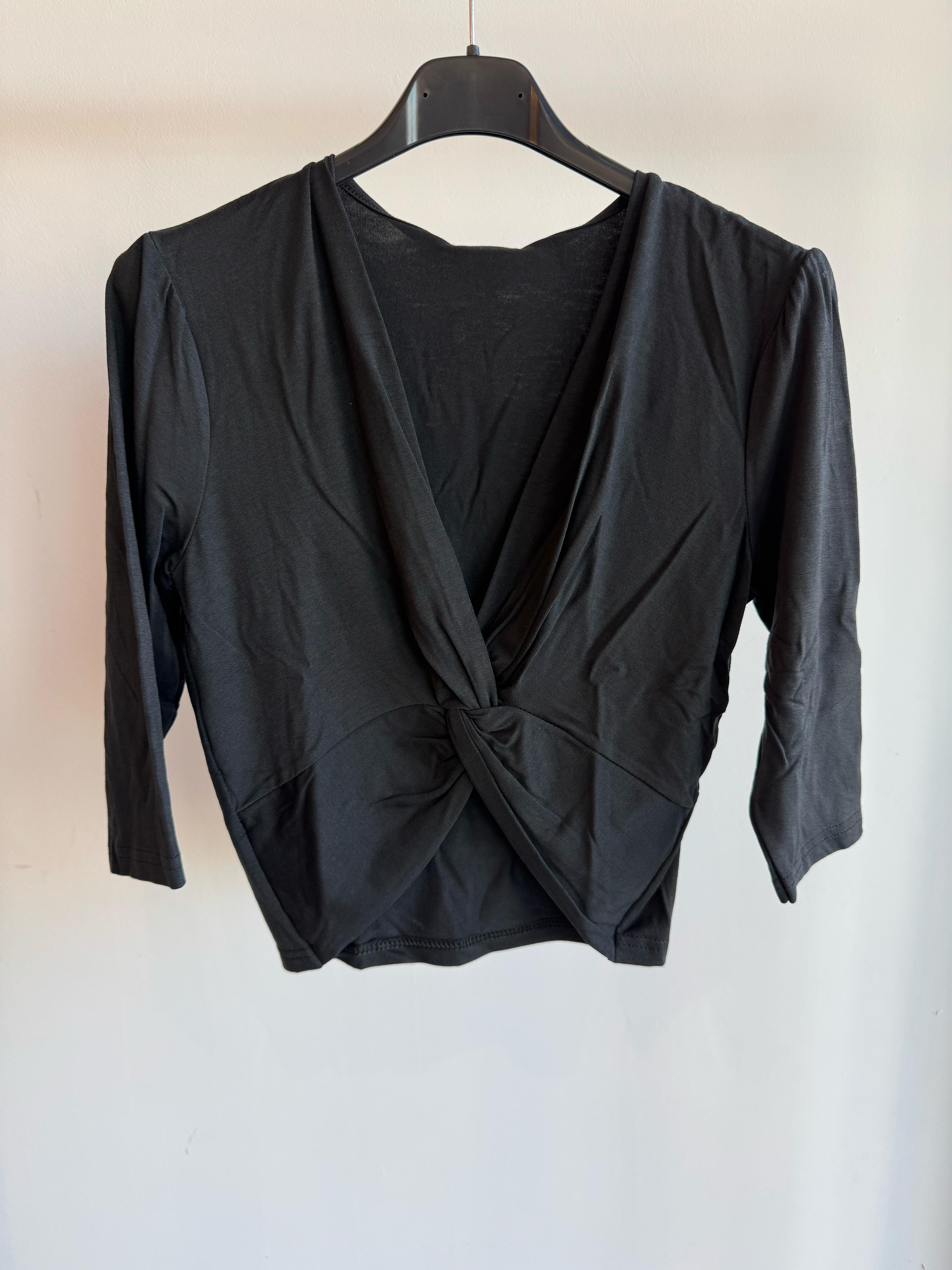 MAGLIA CROP CON INCROCIO