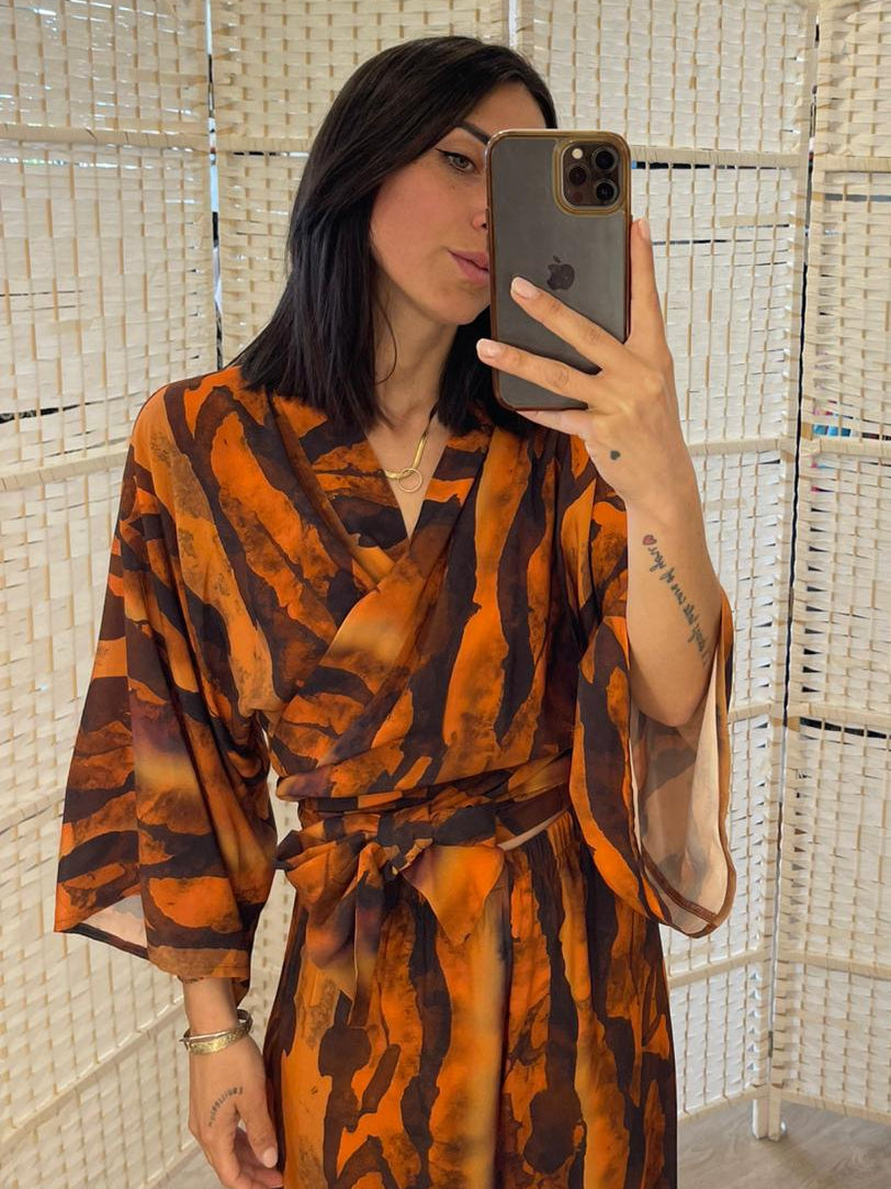 Blusa fantasia Moqette