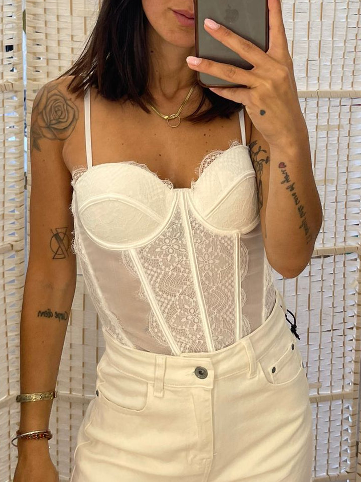 Top pizzo bianco