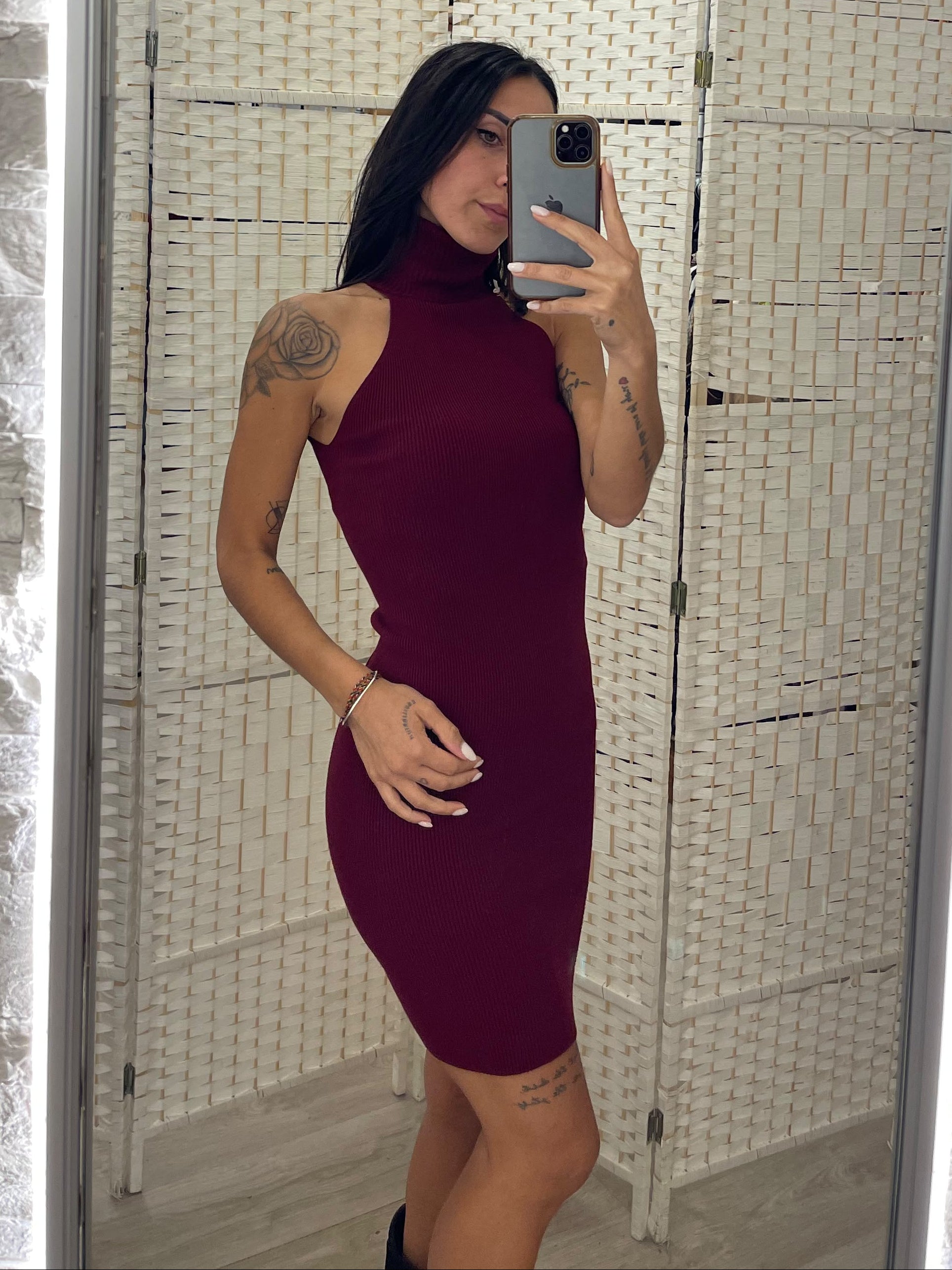 Abito Bordeaux o Nero Kontatto