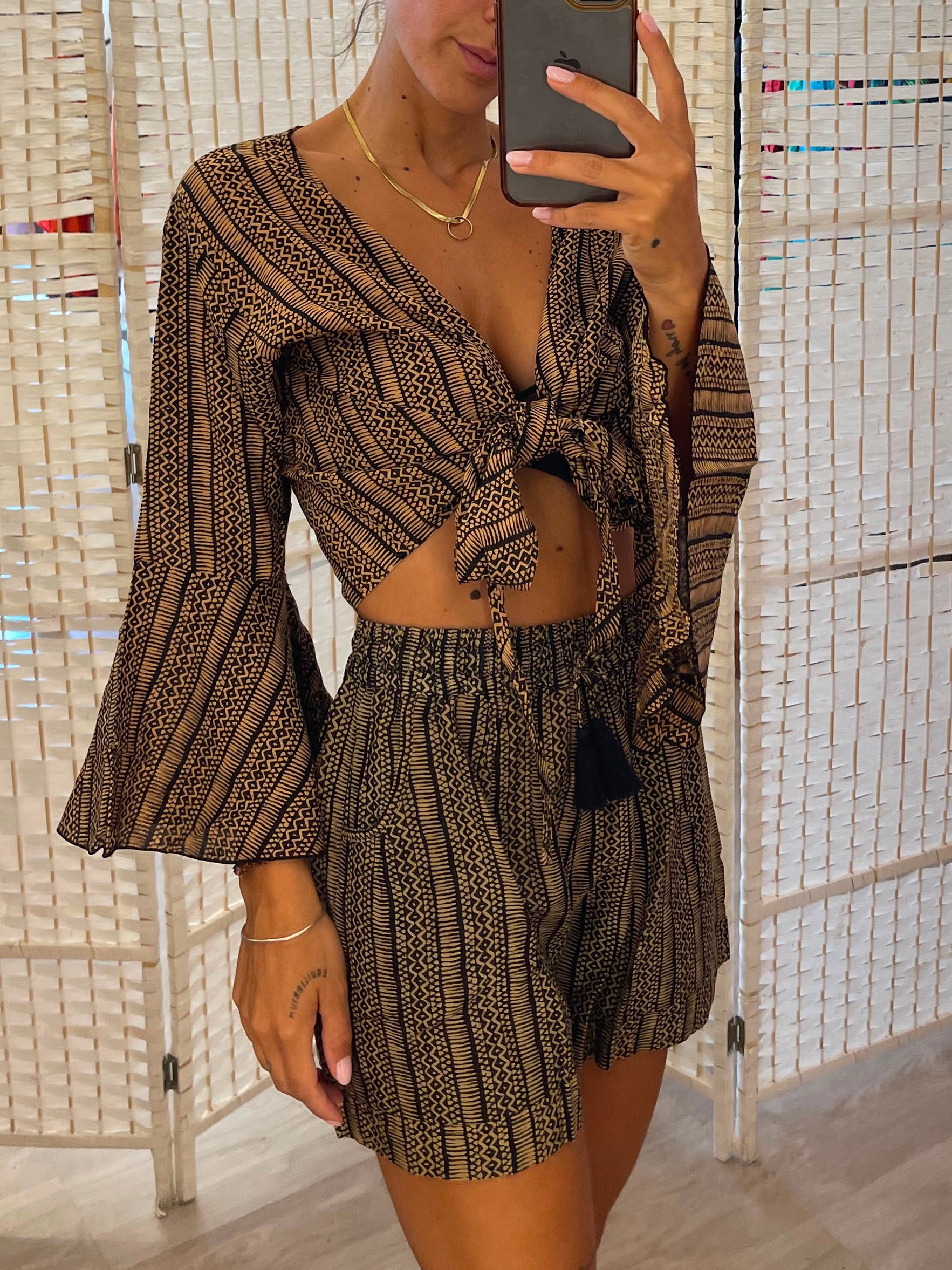 Completo Short + top fantasia