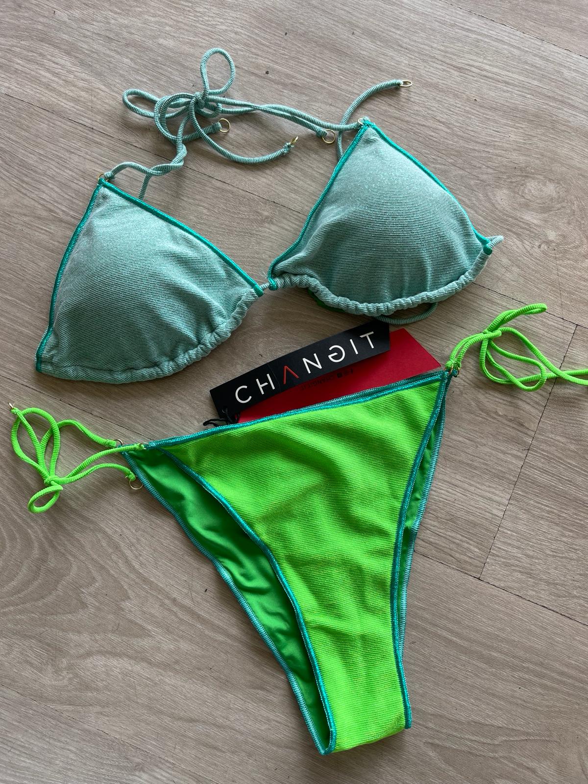 Costume triangolo verde brillantinato