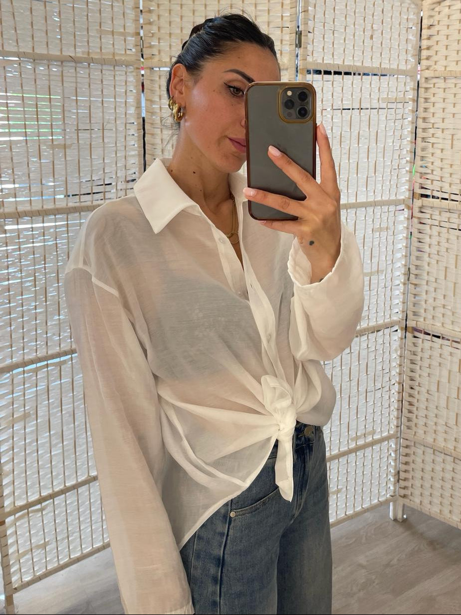 Camicia bianca annodata Kikisix