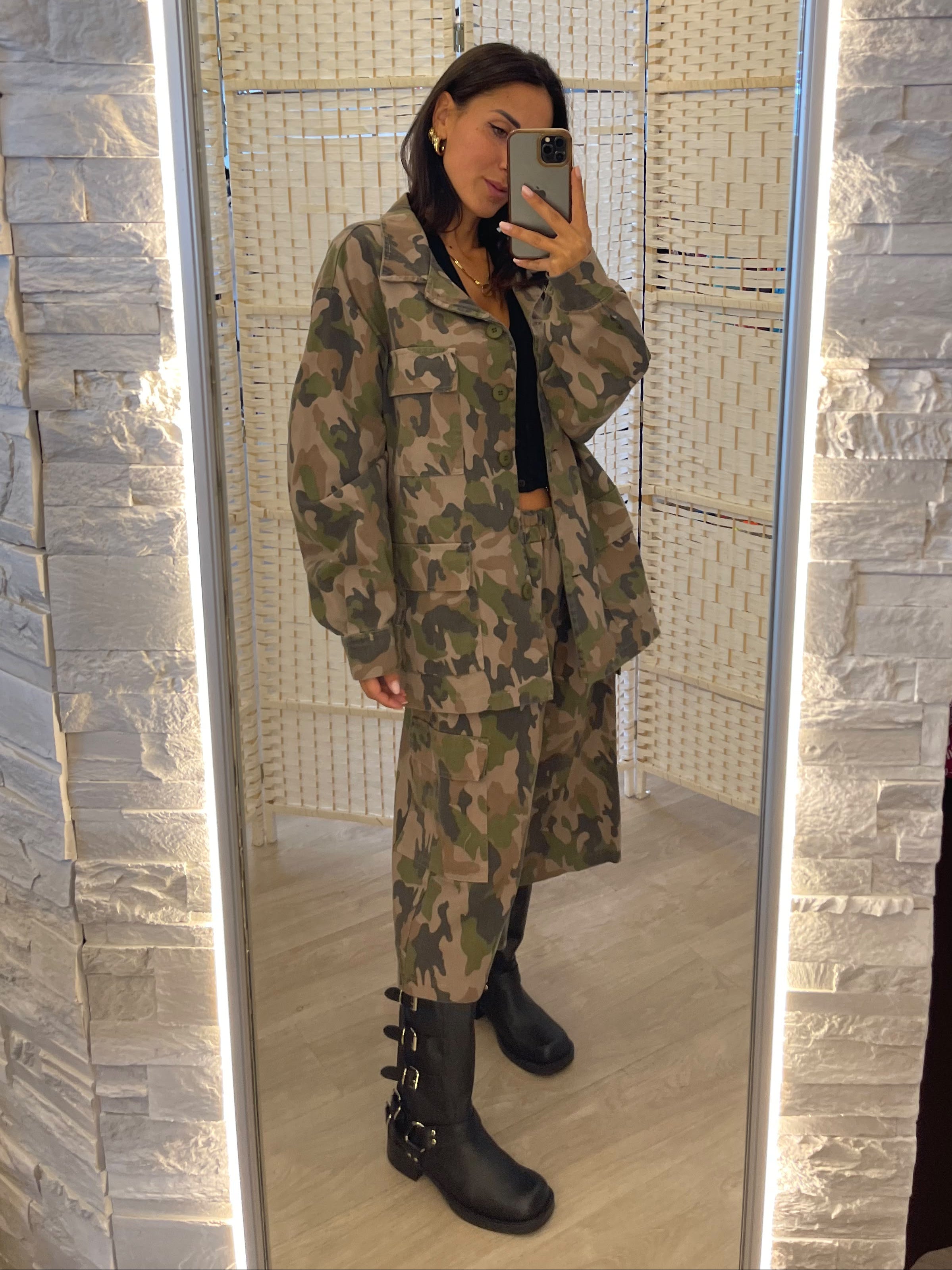 Bermuda militare Kikisix