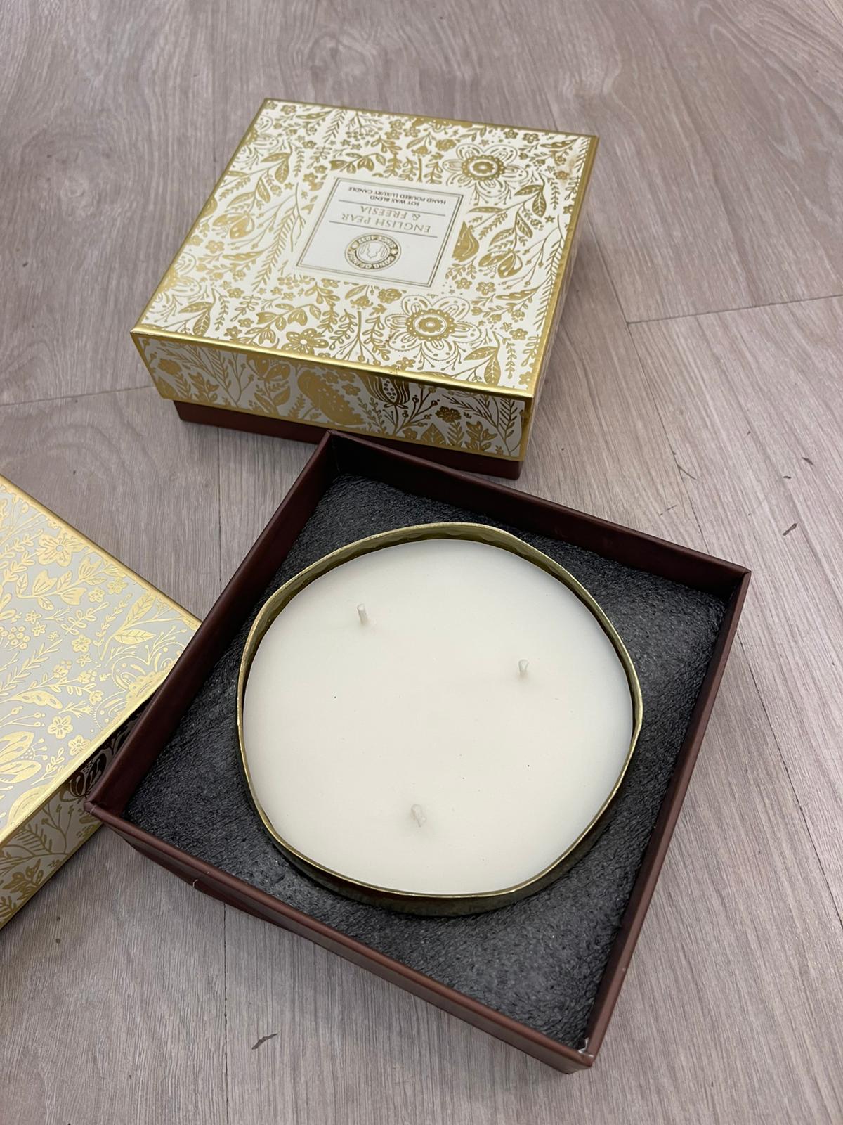 Luxury candle