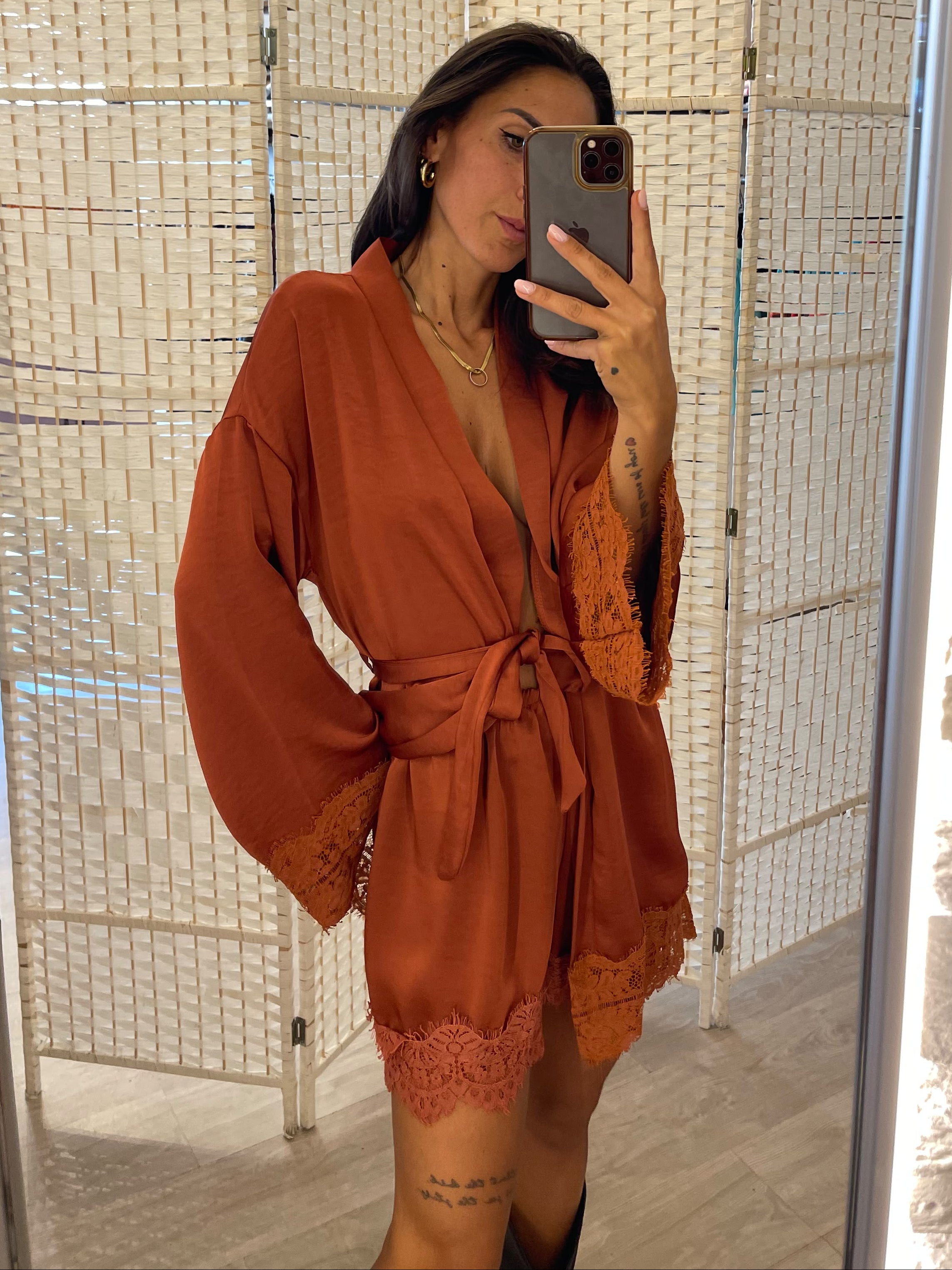 Kimono con pizzo