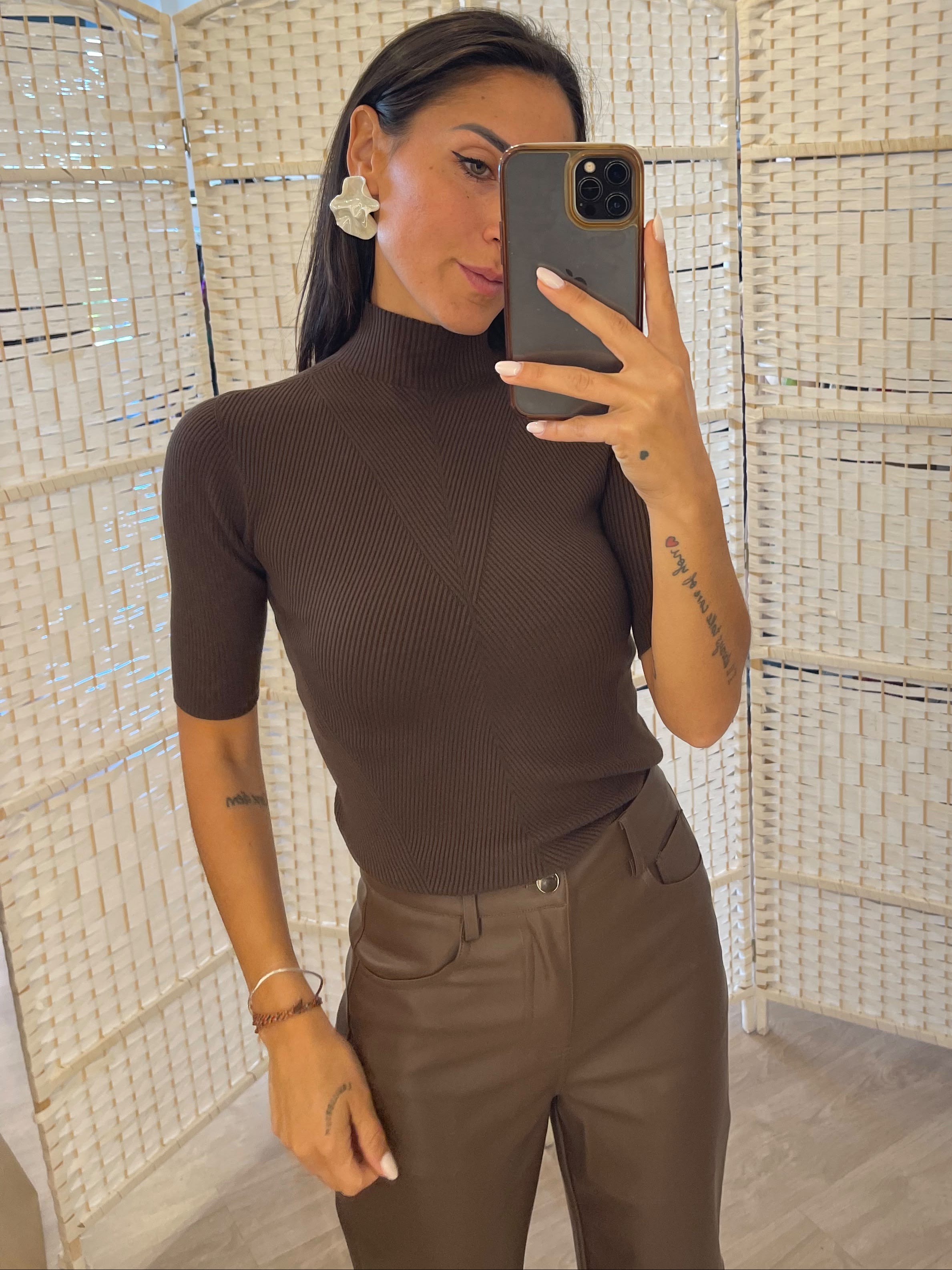 Maglia costine Kontatto bordeaux o bianca o nera o moro