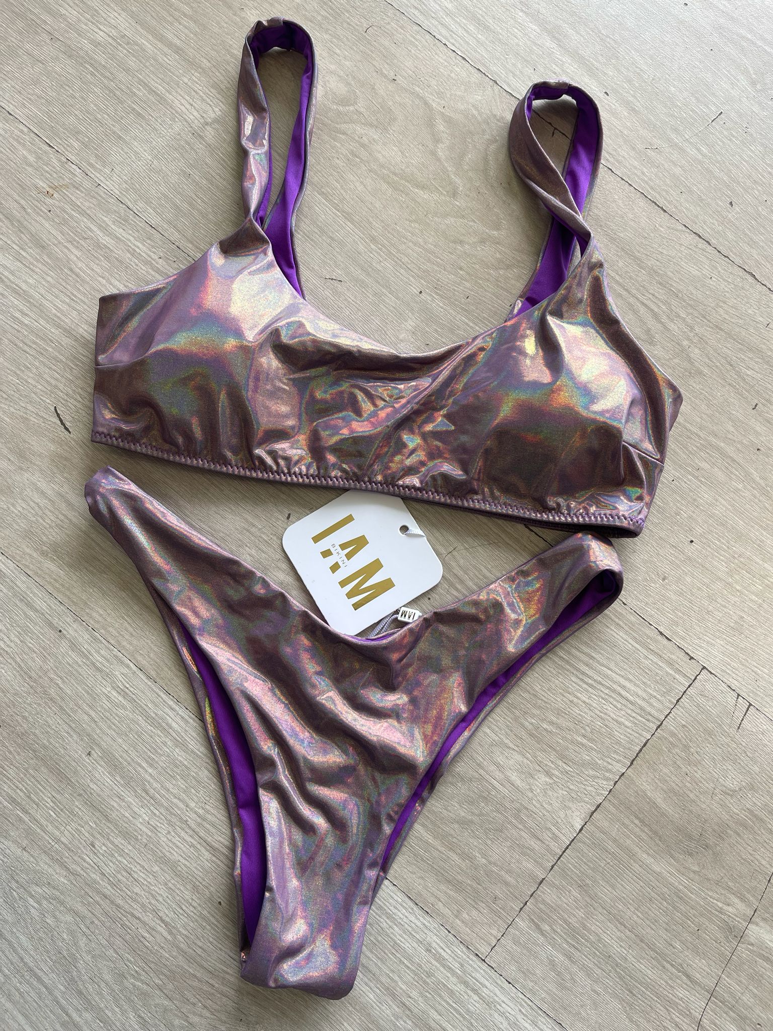 Costume top laminato viola I AM