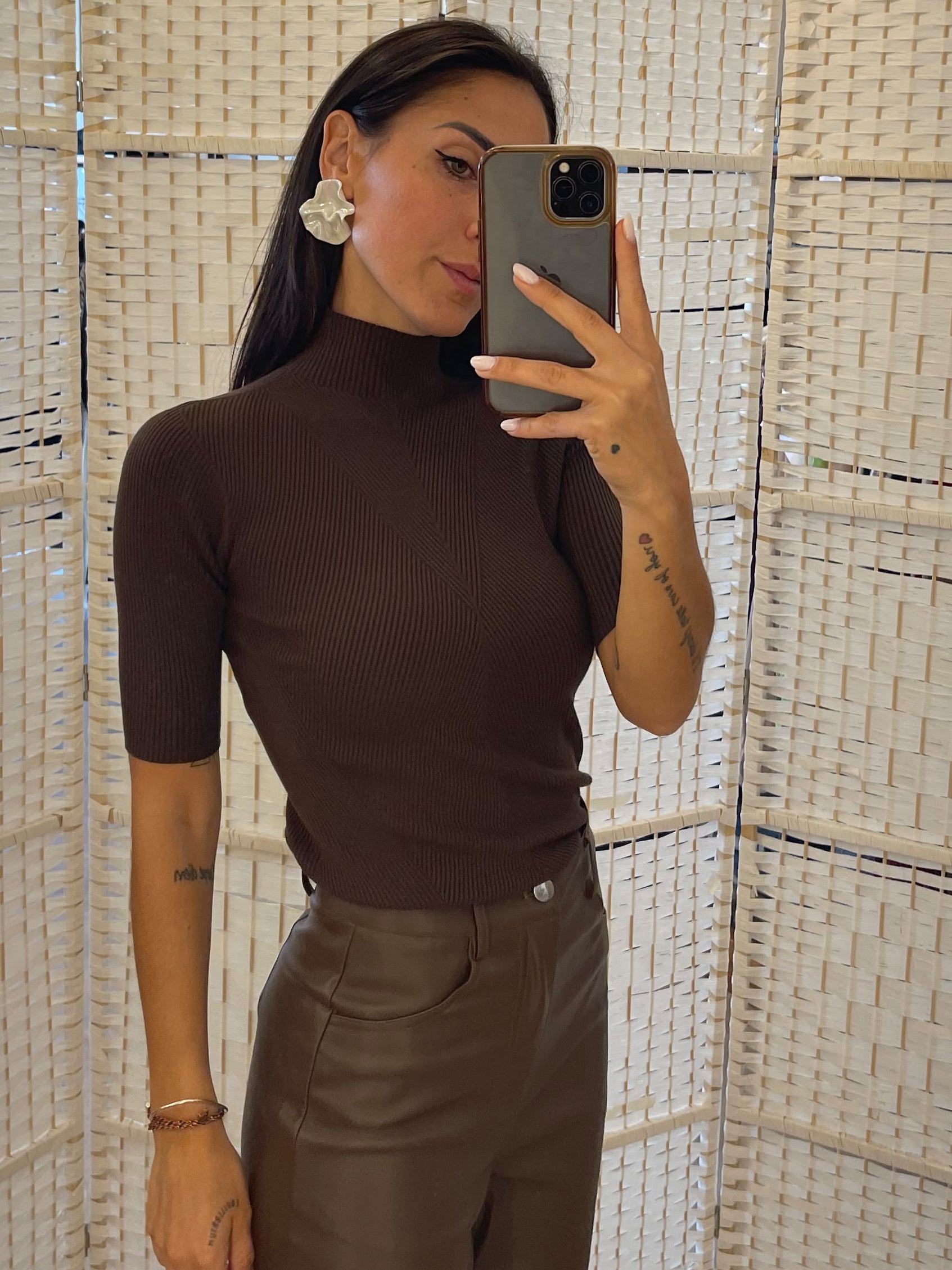 Maglia costine Kontatto bordeaux o bianca o nera o moro