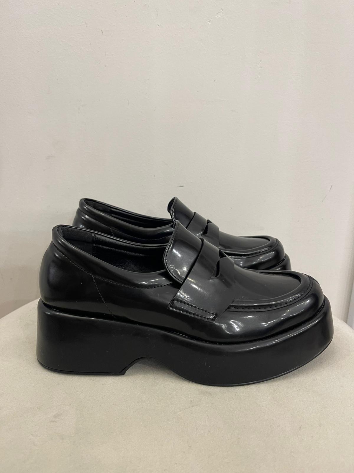 Mocassino pelle lucido nero Ovyè