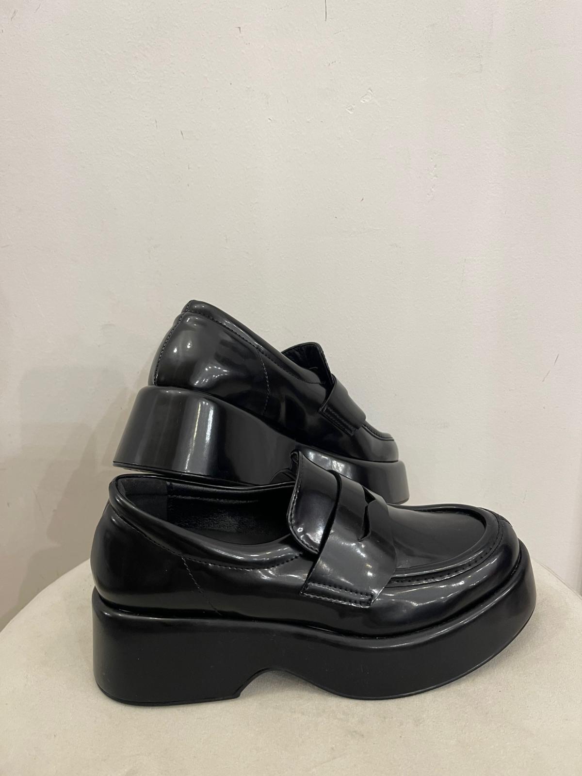 Mocassino pelle lucido nero Ovyè