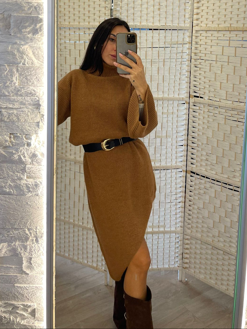 Maxiabito cammello Kontatto