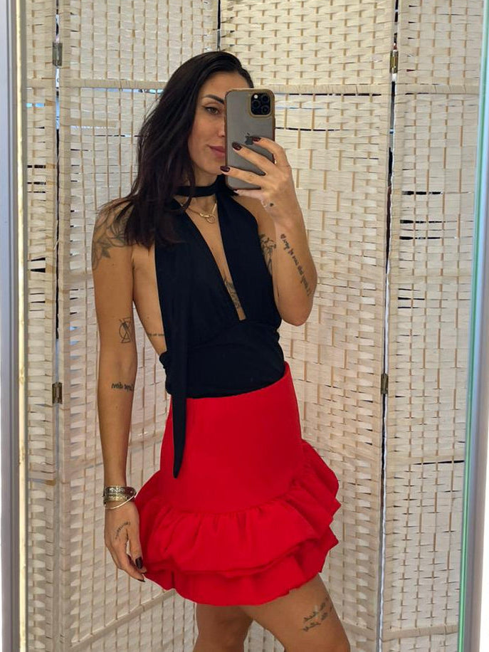 Gonna rossa Kontatto