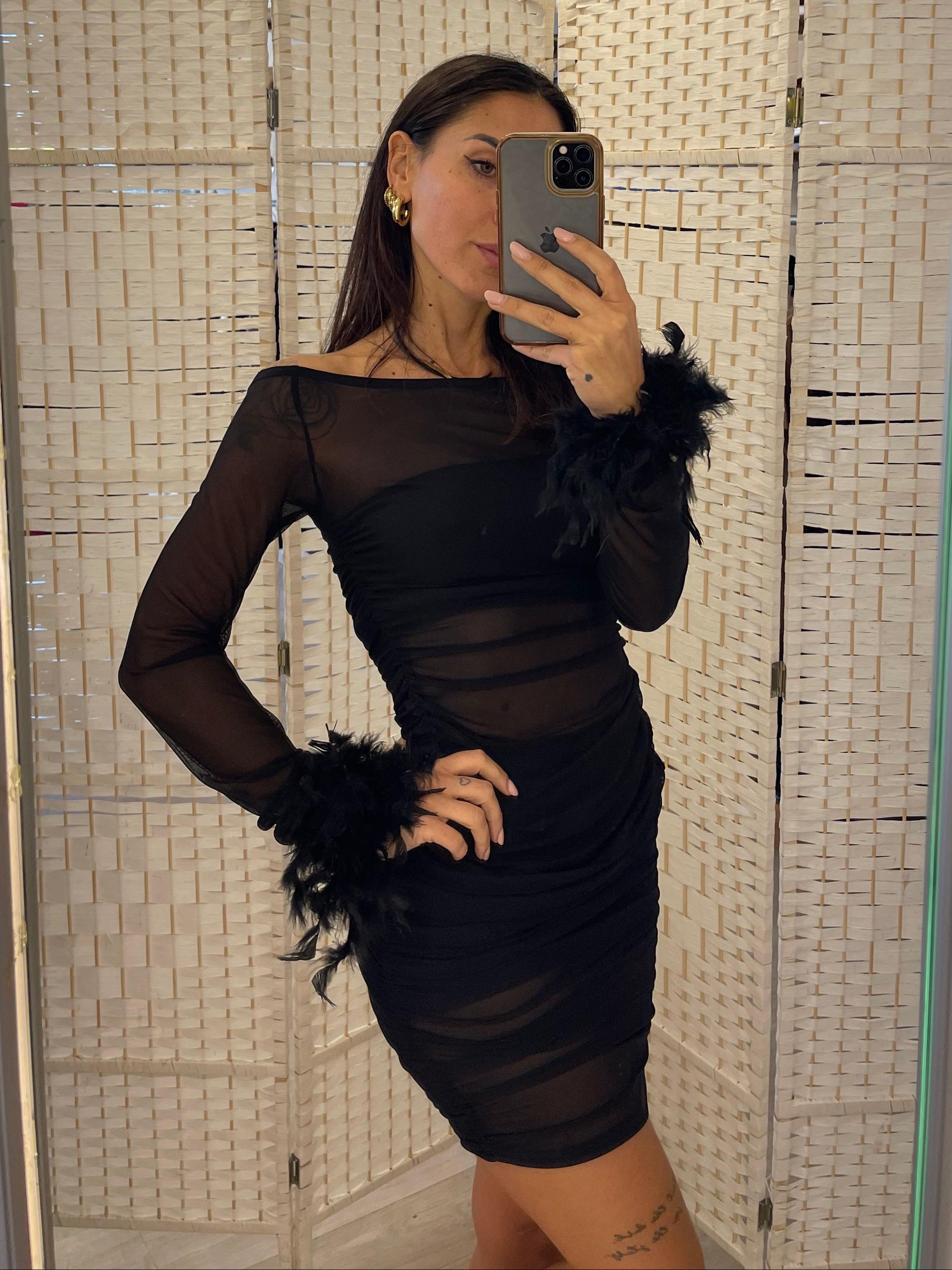 Abito corto tulle nero con piume Moquette