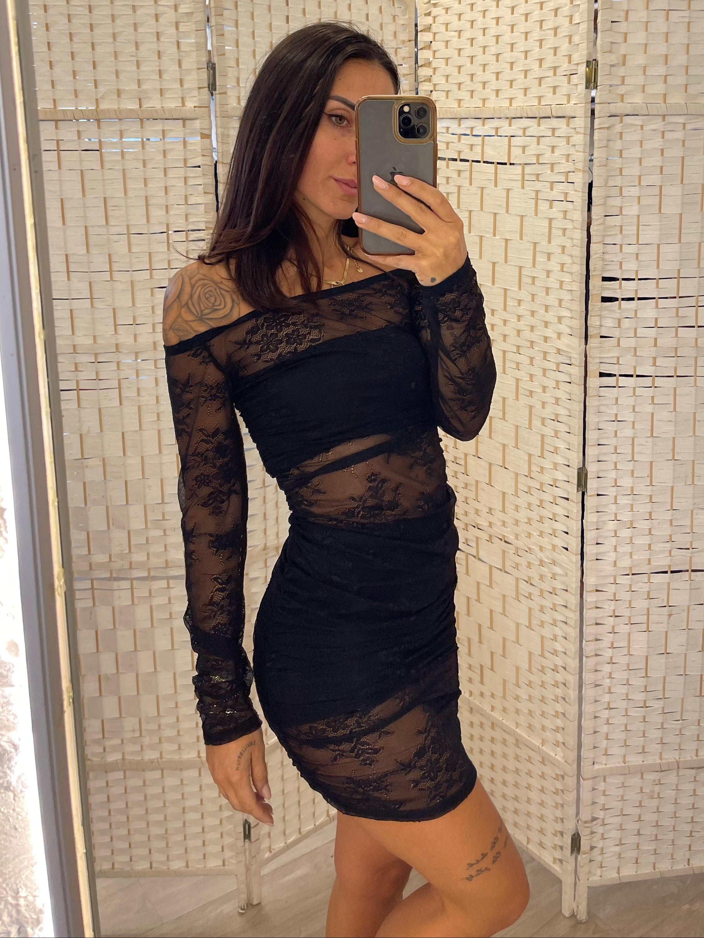 Abito corto pizzo nero Moquette