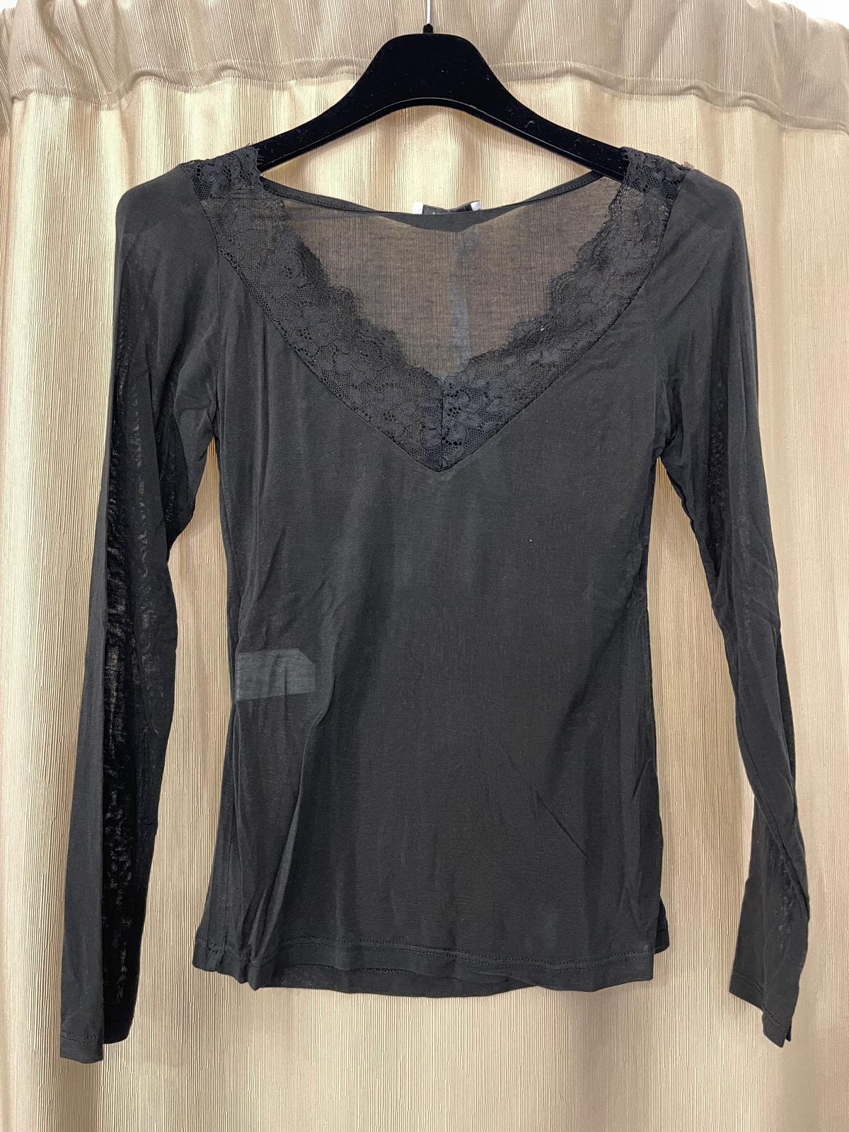 Maglia pizzo nero Kikisix