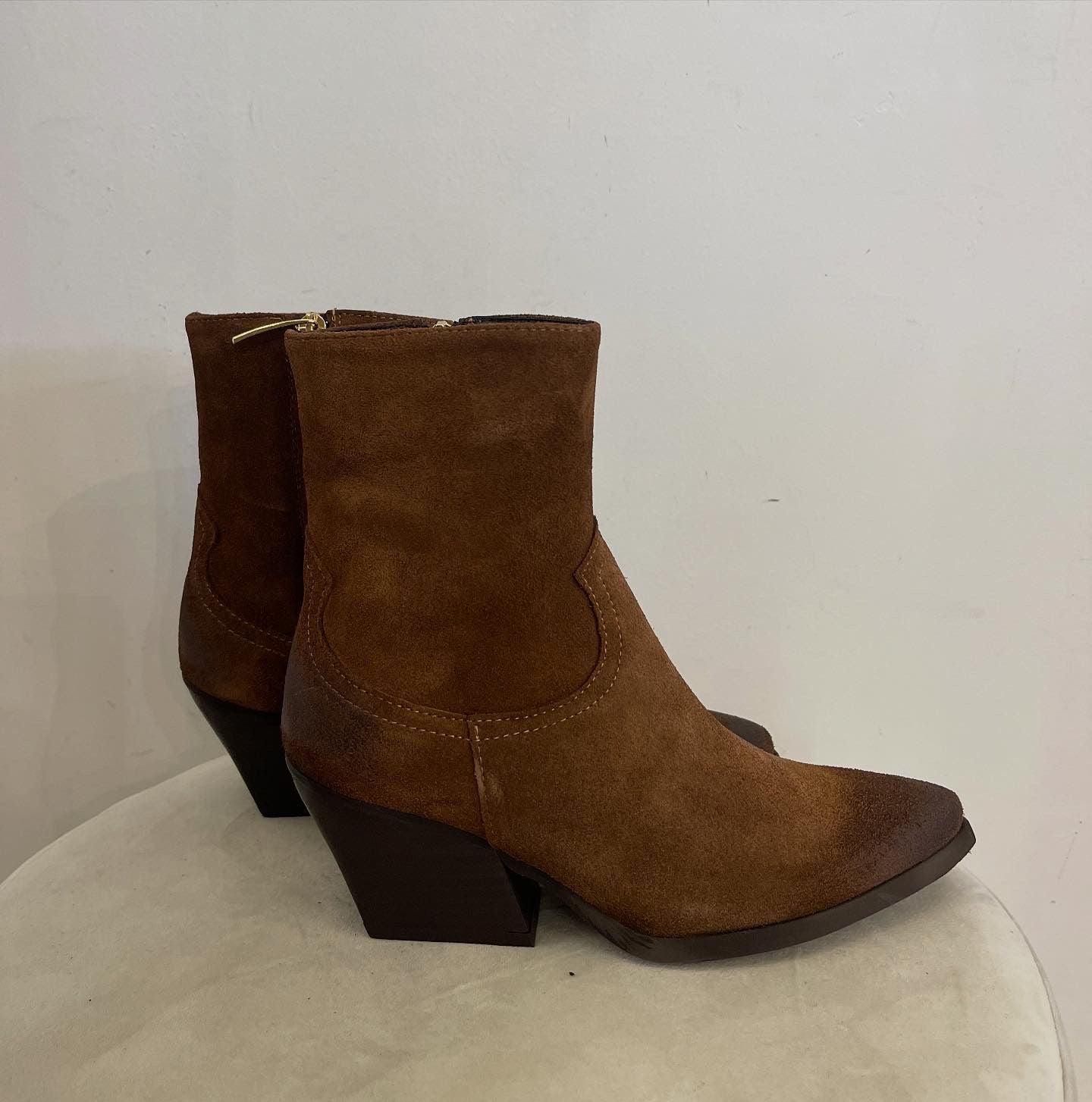 Texano camoscio Ovye